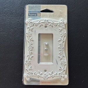 Casual Home Single GFCI Wall Plate - White Wash Rose Vine - NEW